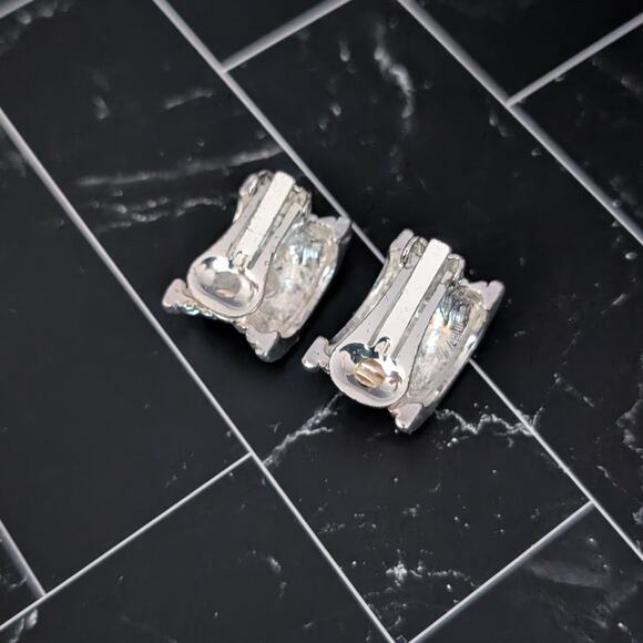 Vintage NJY Clip On Earrings Curved Chunky Silver Tone with Woven Design Large - Picture 4 of 5